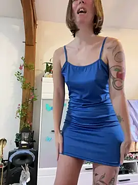 Daisy Michto Officiel online show from December 16, 2024, 2:27 pm