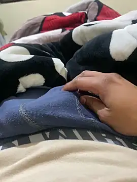 stuard-19 online show from February 11, 2026, 4:06 am