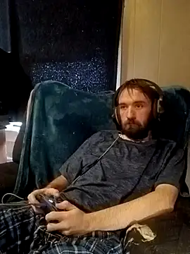 ShadowyTube online show from February 2, 2025, 11:11 pm