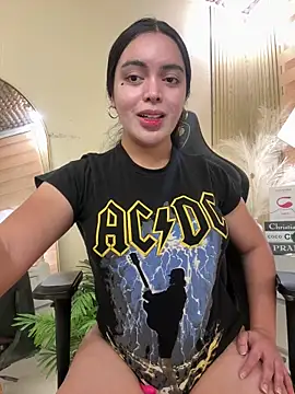 HotstuffCherrySummer online show from September 14, 2025, 8:13 am