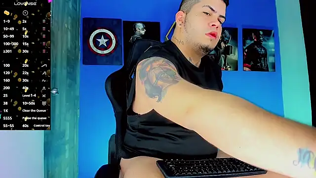 Thomas chubbyxhot online show from September 19, 2025, 11:22 am