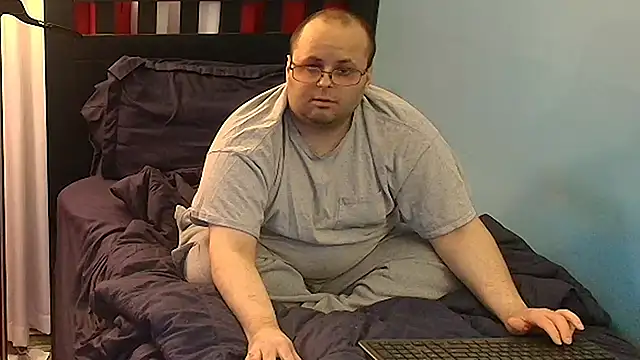 Snapshot of lefty15242 chatting on March 12, 2025, 2:30 am lefty15242 online show from March 12, 2025, 2:30 am