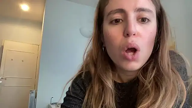 Mollyy998 online show from January 6, 2026, 7:12 am