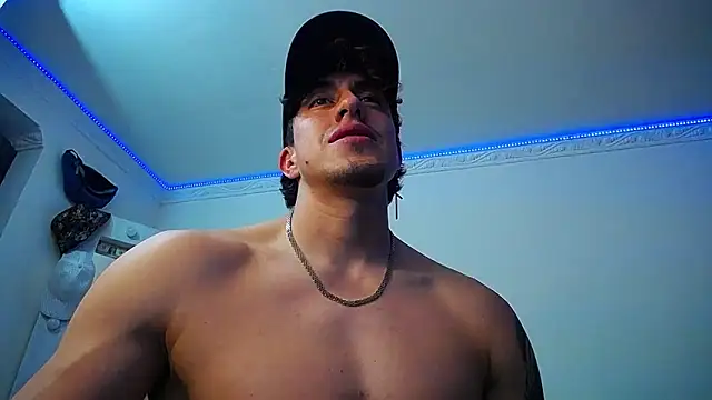 strongboy  online show from January 24, 2025, 1:35 am