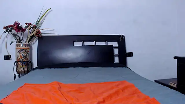 AikoTailor online show from March 20, 2026, 2:22 pm