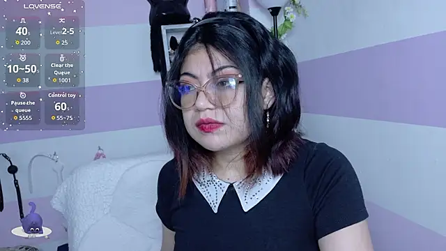 Catwhite  online show from February 23, 2026, 7:00 pm