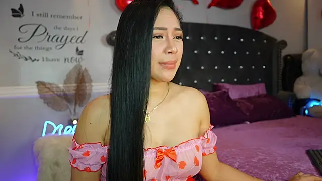 Snapshot of AsianSweetMilf chatting on January 10, 2025, 5:26 am AsianSweetMilf online show from January 10, 2025, 5:26 am