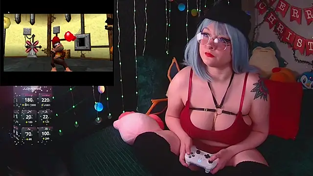 evamila online show from November 17, 2025, 11:49 am