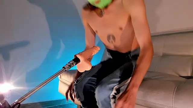 ArchieCollins online show from March 9, 2025, 9:36 pm