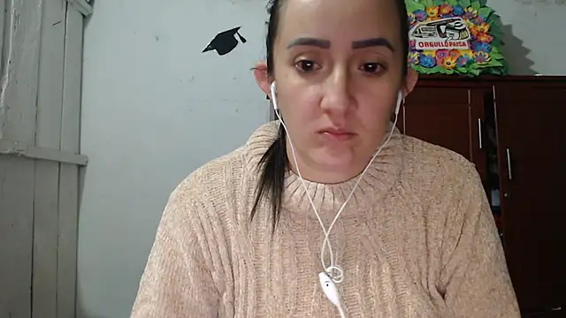 DeepAnal07 online show from November 18, 2025, 4:06 am