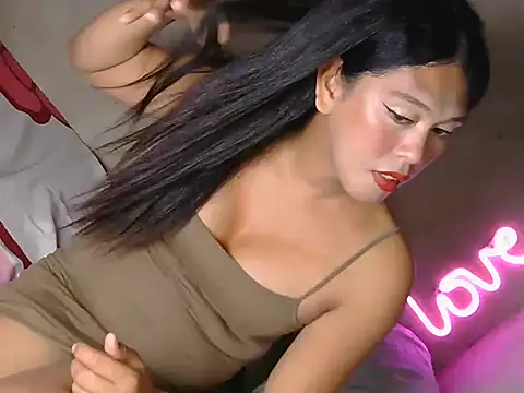 Snapshot of Chexylog chatting on November 12, 2025, 7:20 am Chexylog online show from November 12, 2025, 7:20 am