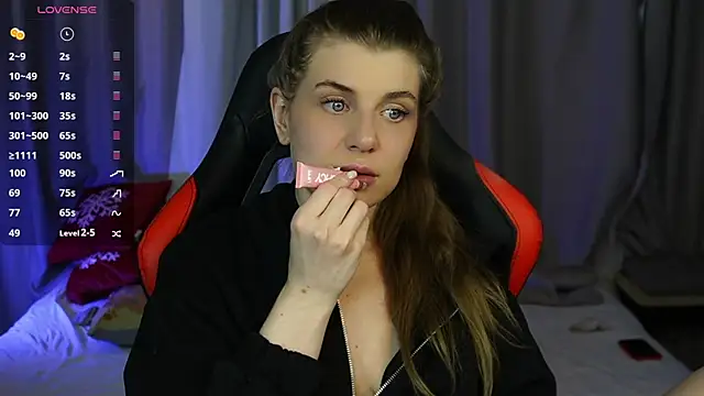 Just alice online show from March 20, 2025, 3:25 pm