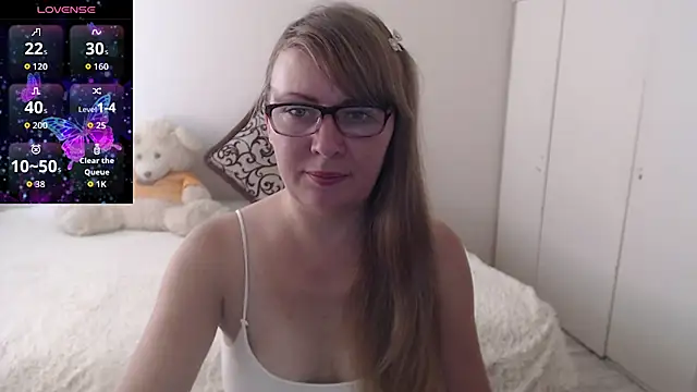 MargotLot online show from September 13, 2025, 6:02 am