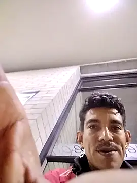 Alejandro11once1 online show from March 31, 2026, 3:41 am