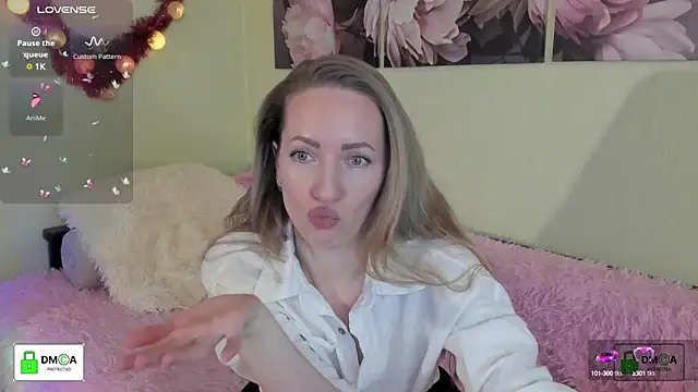 Queenymel online show from January 9, 2025, 3:44 pm