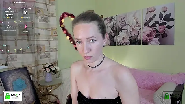 Queenymel online show from January 24, 2025, 4:06 pm