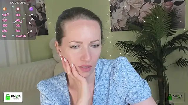 Queenymel online show from June 4, 2026, 3:07 pm