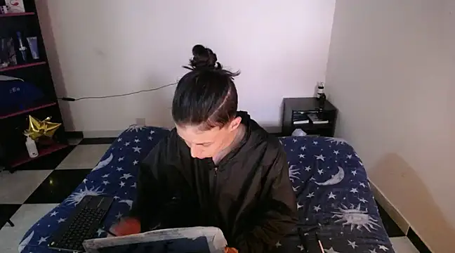 Snapshot of Cocain_Atenea chatting on February 2, 2025, 7:14 pm Cocain Atenea online show from February 2, 2025, 7:14 pm