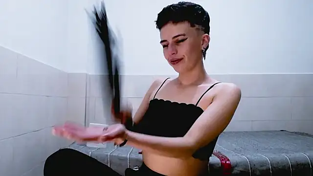 Cocain Atenea online show from February 19, 2026, 7:54 pm