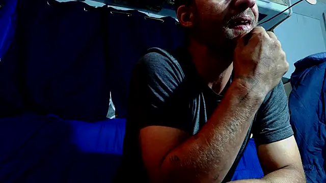 goodick4u28 online show from April 19, 2026, 2:55 am