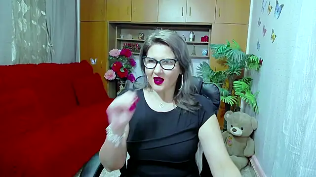 Snapshot of LucilleFenlys chatting on December 7, 2024, 10:28 pm LucilleFenlys online show from December 7, 2024, 10:28 pm