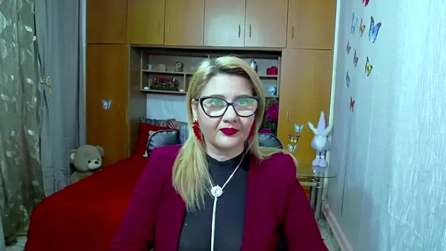 Snapshot of LucilleFenlys chatting on January 31, 2025, 8:43 pm LucilleFenlys online show from January 31, 2025, 8:43 pm