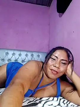 Snapshot of rosmery-navarro chatting on December 21, 2024, 5:58 am rosmery-navarro online show from December 21, 2024, 5:58 am