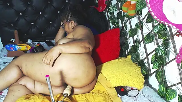 mature beautiful online show from February 28, 2025, 12:31 pm