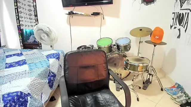 Zack falcon online show from March 11, 2025, 12:50 pm