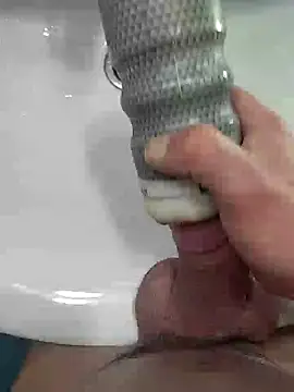 Snapshot of Latin_AssBreaker chatting on January 7, 2025, 10:41 pm Latin AssBreaker online show from January 7, 2025, 10:41 pm