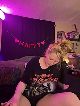 Mallorykoxx69 online show from February 20, 2025, 7:34 am