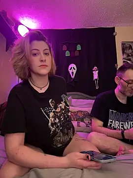 Mallorykoxx69 online show from October 8, 2025, 7:50 am