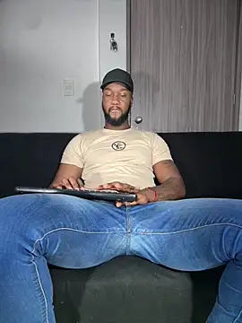 blackdrey18 online show from February 4, 2026, 3:18 pm