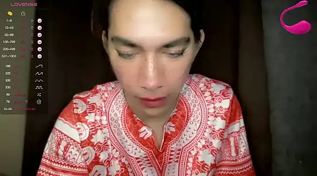 Snapshot of QUEEN_LILITH chatting on March 7, 2025, 7:08 am QUEEN LILITH online show from March 7, 2025, 7:08 am