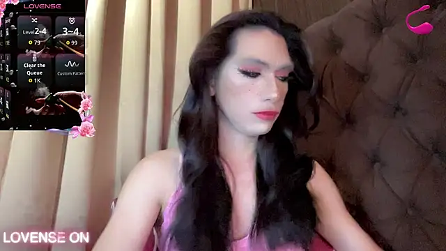Snapshot of QUEEN_LILITH chatting on July 11, 2026, 10:07 am QUEEN LILITH online show from July 11, 2026, 10:07 am