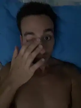 DominicFerriera online show from November 2, 2025, 4:48 am