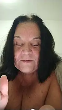 Yaya Mineira online show from June 7, 2026, 1:21 am