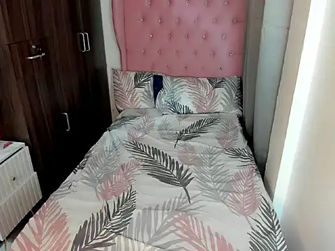 Arkangelxx online show from January 14, 2025, 6:28 pm