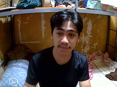 Snapshot of gaysucker6969 chatting on November 15, 2025, 11:40 am gaysucker6969 online show from November 15, 2025, 11:40 am