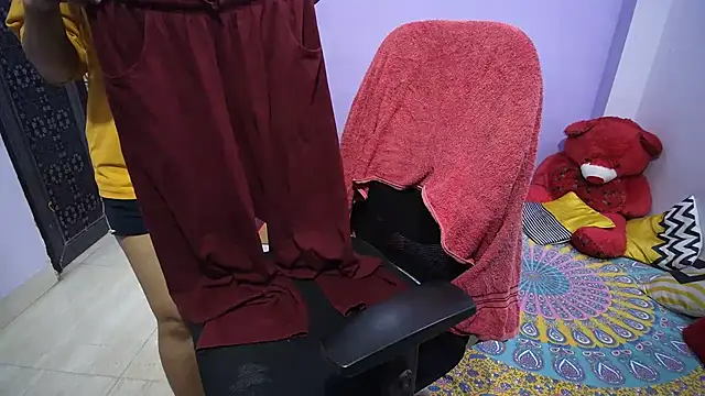 BabyNaina online show from March 16, 2026, 10:41 am