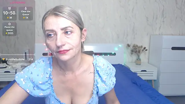 ZoeGrant online show from January 9, 2025, 11:24 pm