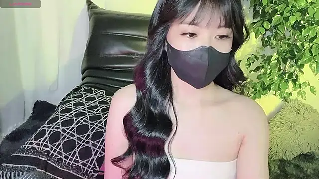 Mya Lee online show from December 28, 2024, 4:30 pm