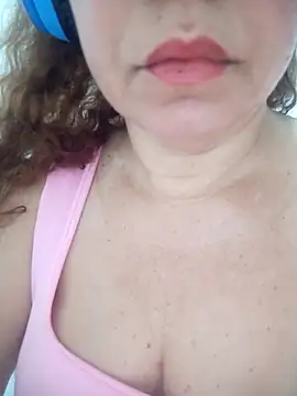 CASADASIGILO2 online show from September 21, 2025, 6:53 pm