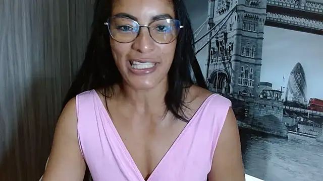 kateleyagrey online show from December 29, 2024, 11:40 am