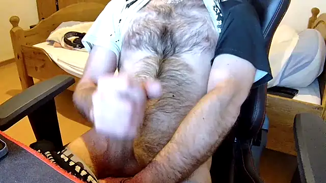 KmlBI26 online show from March 6, 2026, 9:50 am