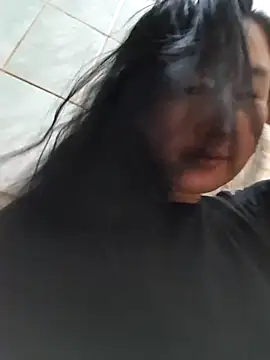 Bet Lu online show from November 15, 2025, 10:45 am