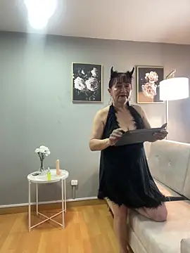 Savvanahh online show from October 11, 2025, 12:04 pm