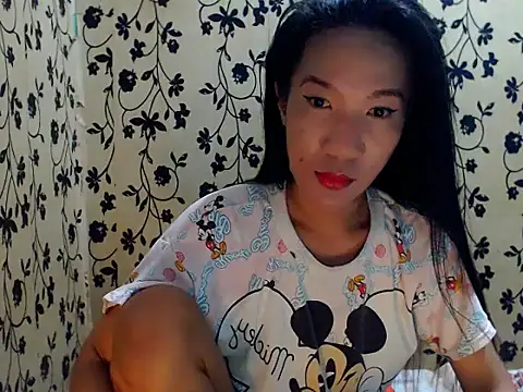 Snapshot of AsianNaughtiesMistress chatting on February 21, 2026, 12:39 pm AsianNaughtiesMistress online show from February 21, 2026, 12:39 pm