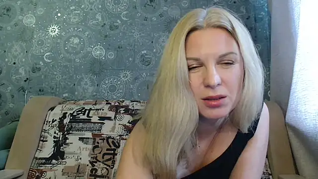 BlondeFox online show from October 13, 2025, 4:23 am