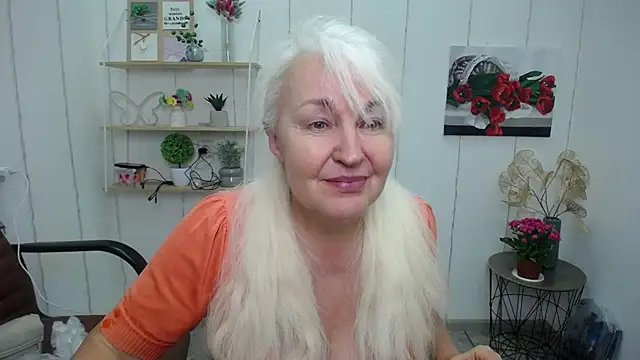 BlondyLeeBest online show from March 8, 2025, 4:56 am